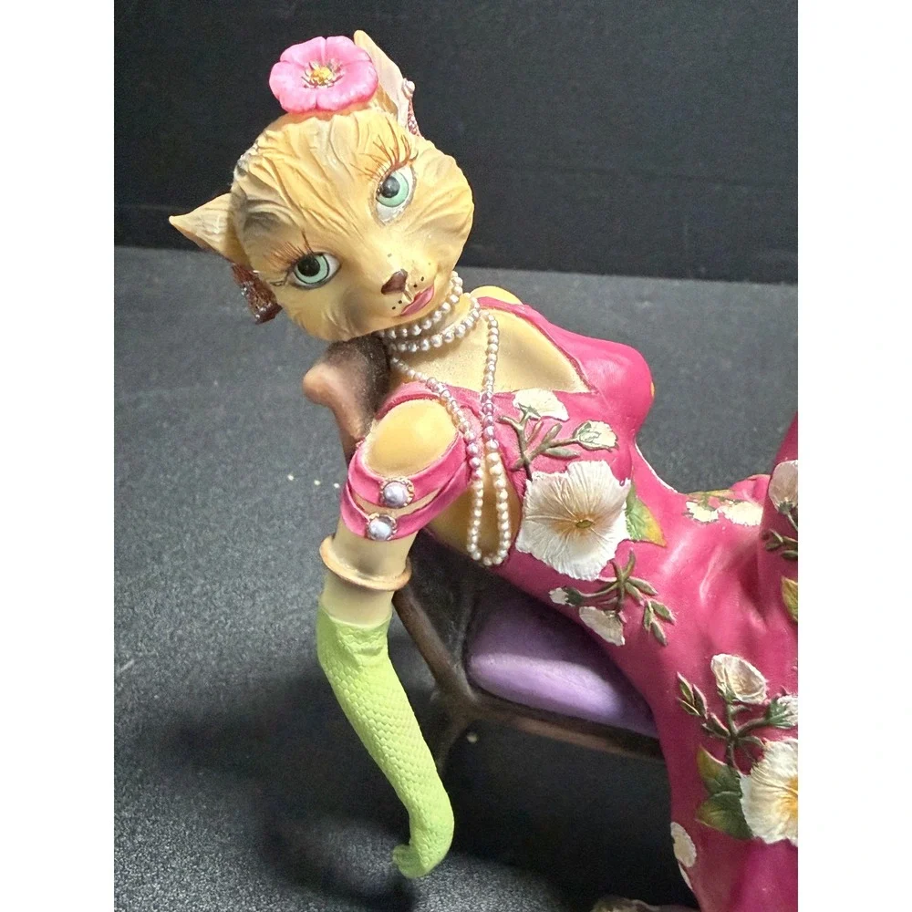 Margaret Le Van Collectible Figurine Katty Diva Cat Figurine Whimsical Kitsch